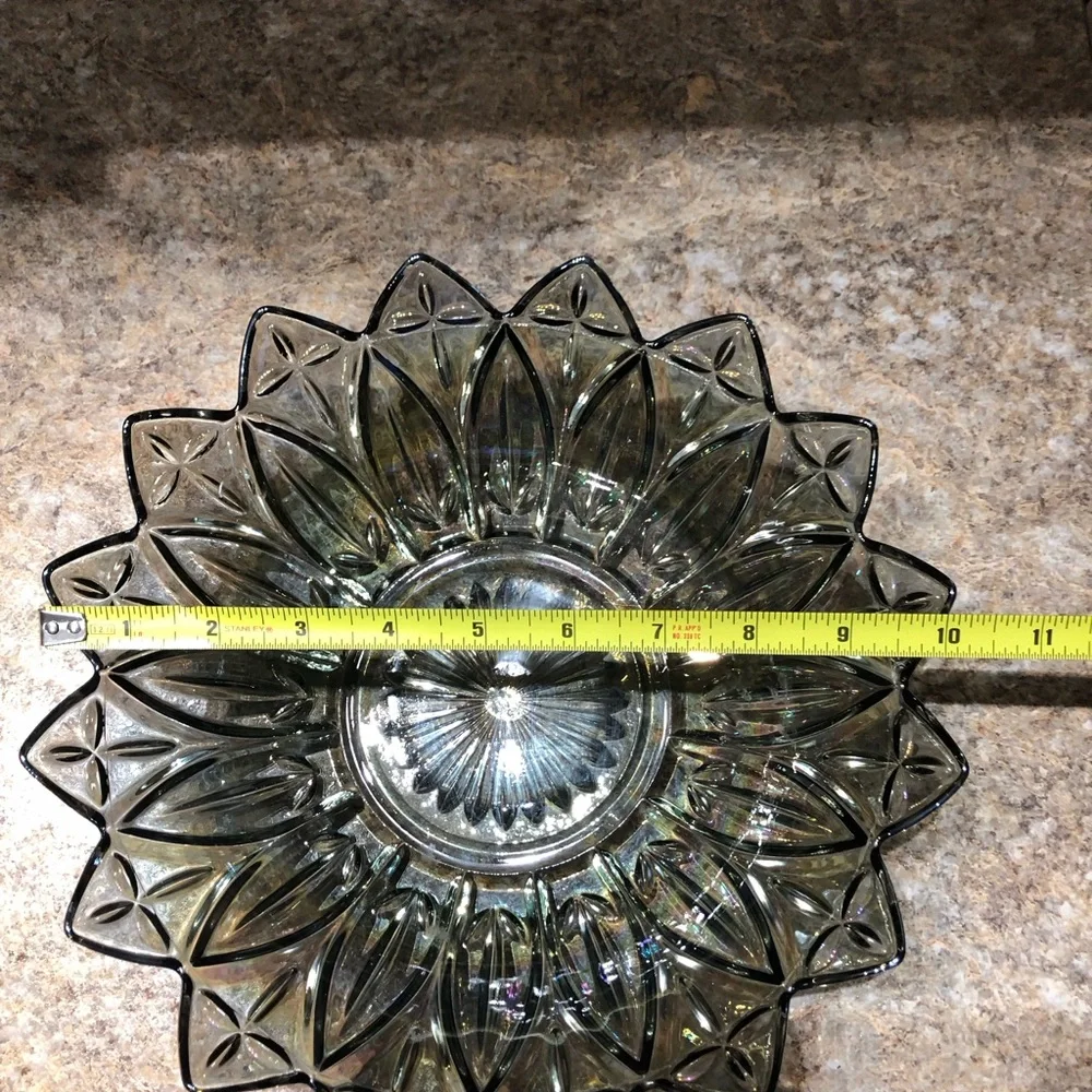 Federal Glass Smoke Iridescent Petal Pressed Glass bowl - Picture 5 of 6